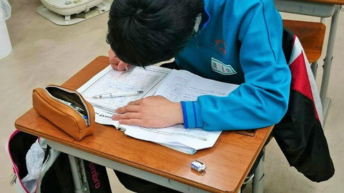 この紙(LF )の中に、今までできなかったところの問題がギッシリ詰まっています。