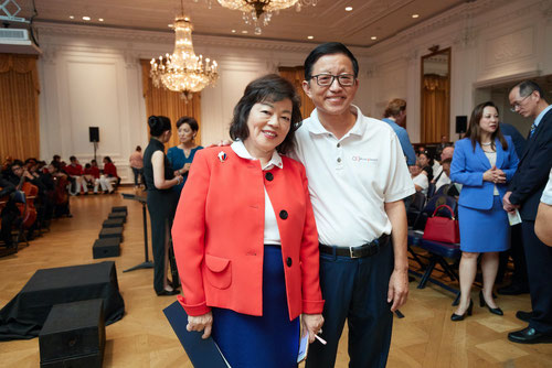 Charles Zhang, son of Chang Pao Cun with his wife Ling. Charles arrived in the USA in 1980 with only 20 USD in his pocket to be become a renowned serial entrepreneur and philanthropist. Source: Charles Zhang / Nixon Foundation