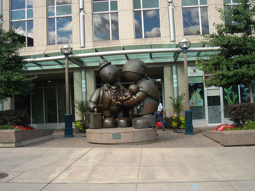 "Immigrant Family"sculpture de  Tom Otterness