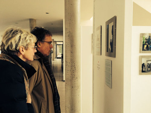 Prominente Besucher der Foto-Ausstellung im neuen Rathaus in Emmendingen, J.v.Troschke, 2014