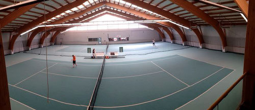 Platz 1+2 Teppich mit Granulat