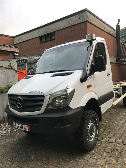 Die ersten Bilder von unserem Sprinter: Basis MB Sprinter, 4x4 Iglhaut Umbau, 3665 Radstand, 265/75 R16 BF Goodrich AT Bereifung.