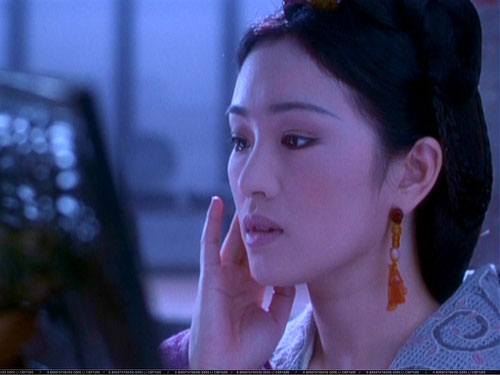 La sublime Gong Li dans L'EMPEREUR ET L'ASSASSIN de Chen Kaige (2001)(©Pathé Ditribution)