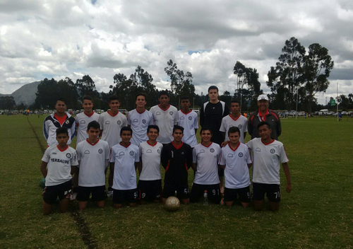 Equipo Juvenil de San Pablo, vence 4-1 a FC AJAX, en tercera fecha del Maracaná 2016