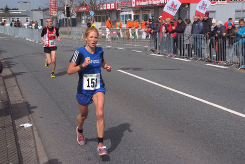 Langstrecklerin Jana Groß-Hardt hofft darauf, bis zum 20. Bocholter Citylauf am Samstag wieder fit zu sein.