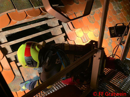 Feuerwehr; Blaulicht; FF Gratwein; Kirche; Personenrettung;