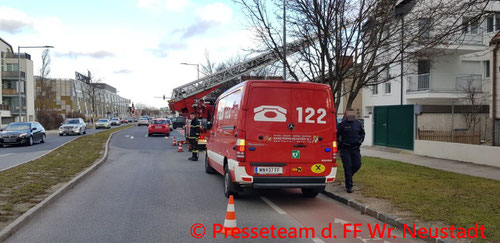 Feuerwehr; Blaulicht; FF Wiener Neustadt; Brand, Technisch;