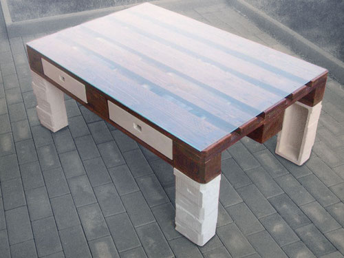 Preiß | Design table #02