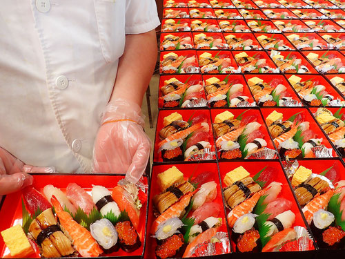 港区のテレビ局にお寿司を出前しました。 大量注文受付中です!