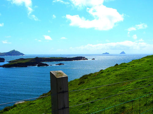 Panoramablick in der Dungarvanbay - rechts Skelling St. Michael