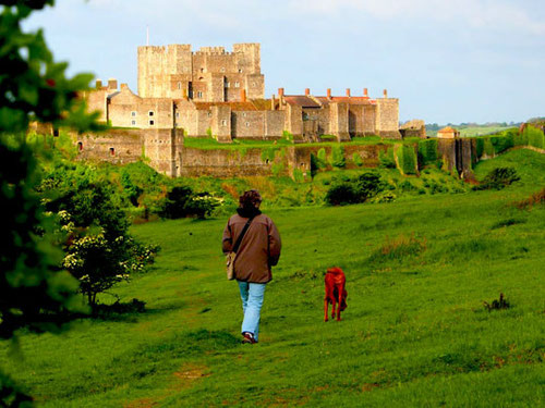 auf dem Weg zum Dover-Castle gleich hinter unserem Stellplatz