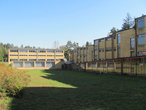 Bauhaus Ensemble Bernau, Hotel und Ausstellung zum Symposion