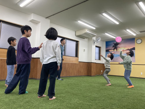 風船バレー