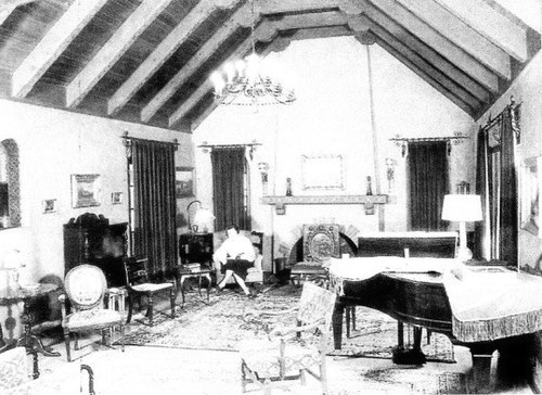 Irene Dunne (seated in her living room), a versatile actress who was nominated for an Academy Award five times, was perhaps best known to her many fans for her screwball comedies of the 1930s.