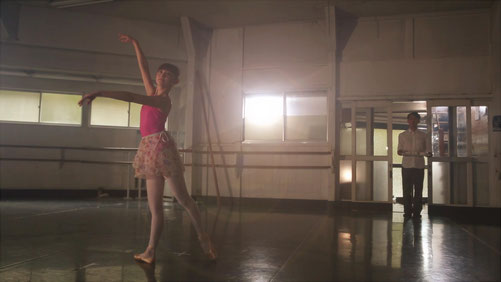 MV「キミはボクの世界」大久保の東京バレエ劇場で撮影