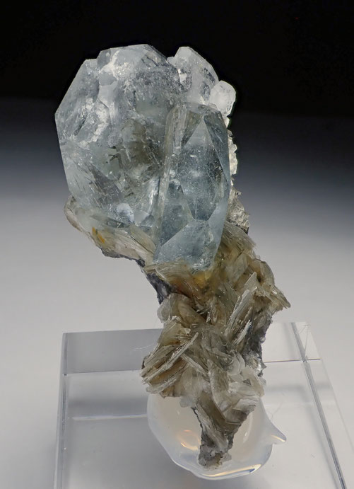 Aquamarine