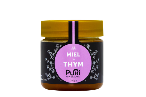 Photo d'un pot de Miel de Thym de 240g de Nouvelle-Zélande vendu par Puri New Zealand les spécialistes des Miels de Nouvelle-Zélande