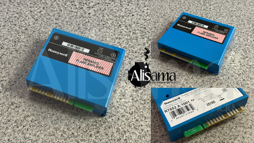 Amplificador de flama Honeywell R7852A1001 para sistemas de combustión industrial.