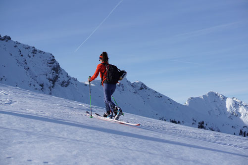 Splitboard Tour mit Bergführer im Lungau, in Obertauern, Salzburg, geführte Splitboard tour, splitboard guiding, guided snowboard tour, geführte Snowboard Tour, geführte Tour mit dem Splitboard, Splitboard Guiding, mountainguide, snowboardguide, 