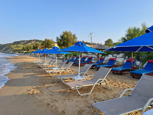 Welche Reiseversicherung für Urlaub und Reise leistet was? Wichtige Leistungen u.a. der Auslandskrankenversicherung, Reiserücktrittsversicherung und Reisegepäckversicherung für den Mietwagen Urlaub kurz vorgestellt. Alle Fragen und Antworten FAQS 