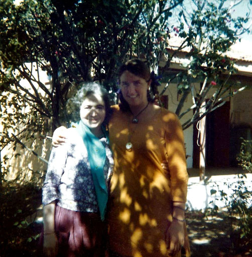 Vesta with Mani Irani at Meherazad, India