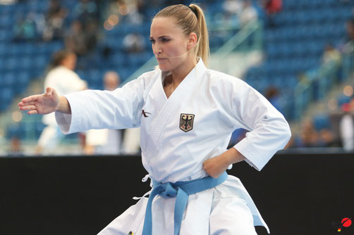 Voller Fokus - Während der Kata kann Sophie nichts ablenken