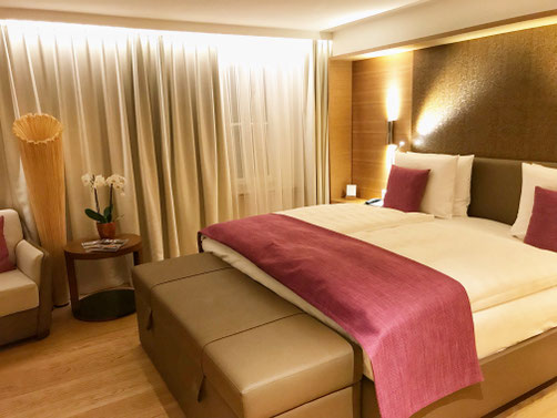 Unser Zimmer im Vier Jahreszeiten Kempinski