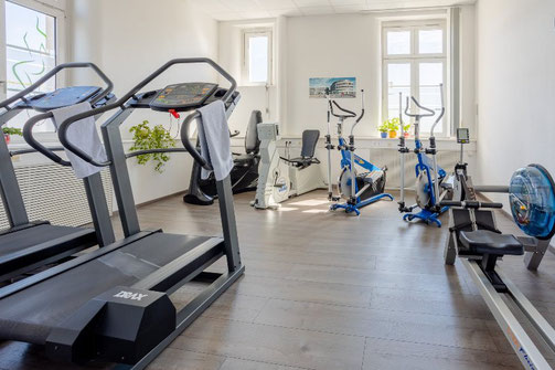Silhouette Fitnessstudio für Frauen in Wetzlar