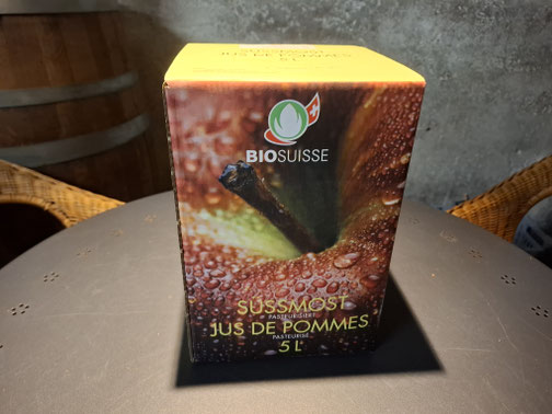 Apfel, Apfelsaft, biodynamisch, bio,BioSuisse, gesund, nachhaltig, vegan