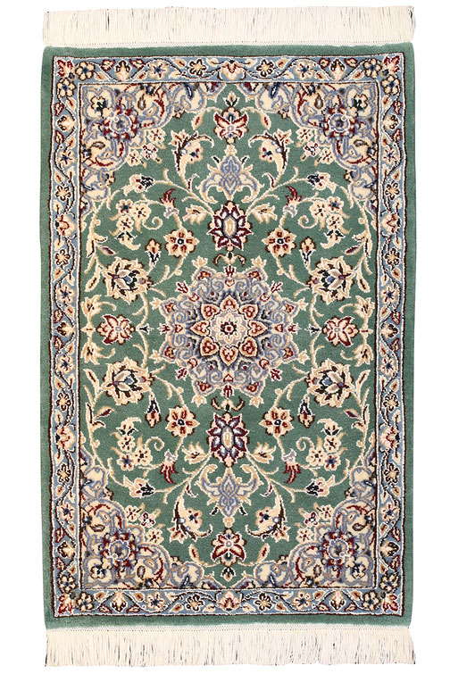 タギーペルシャ絨毯　クムシルク絨毯 