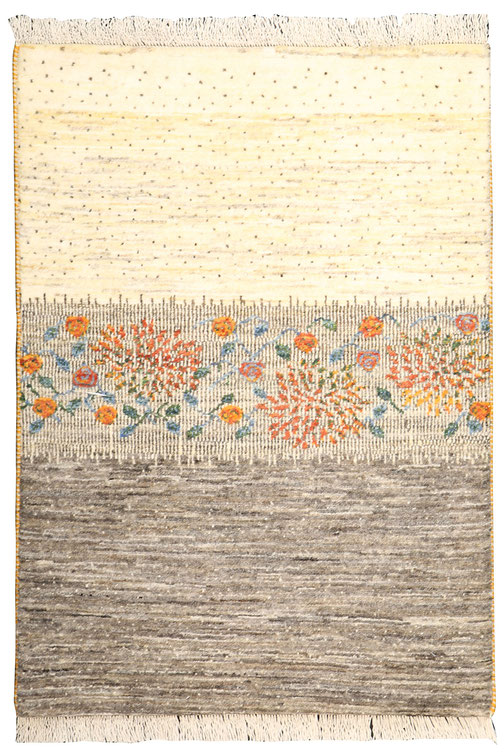 タギーペルシャ絨毯　クムシルク絨毯 