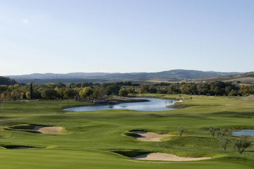 Golfreise Italien Golfpaket Golf Ferien Reisen Golfhotel Royal La Bagnaia edel Luxus Ruhe Spa Wellness 