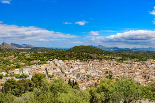 Mallorca, Spanien, Balearen, Reisetipps, Highlights, Die Traumreiser, Pollenca, Altstadt, Überblick
