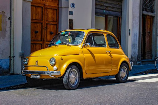 Auto, Fiat, historisch, Oldtimer, Die Traumreiser