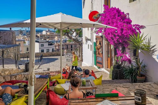 Ibiza, Eivissa, Balearen, Altstadt, Dalt Villa, Bars, Restaurants, Die Traumreiser