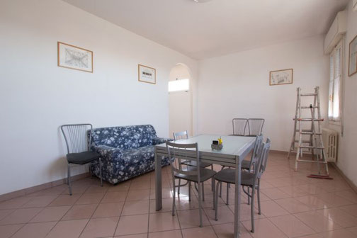 interno di una casa salotto 