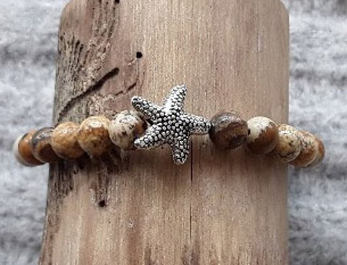Jaspis mit Seesternperle