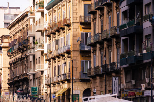 Typisch sizilianische Balkone