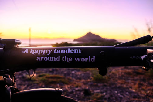 a happy tandem around the world