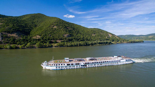Die Riverside Mozart auf der Donau in Ungarn