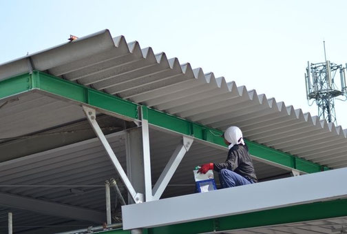 屋根塗装施工