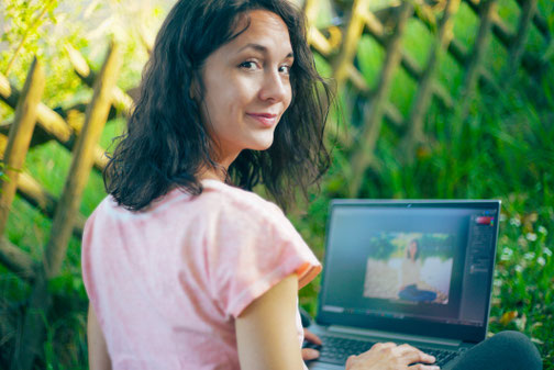 Julia Vuong, Schamanismus Ausbildung, schamanische Onlineausbildung, schamanisch reisen lernen, Schamanismus online kurs, Schamanismus Kurs, Kurse Schamanismus, Schamane, Overath, Gladbach, Rösrath, Köln, seminar, Ausbildung schamanisches Heilen, NRW