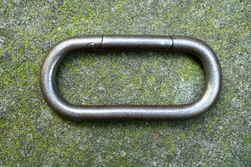 Stahlkarabiner unbekannter Herkunft