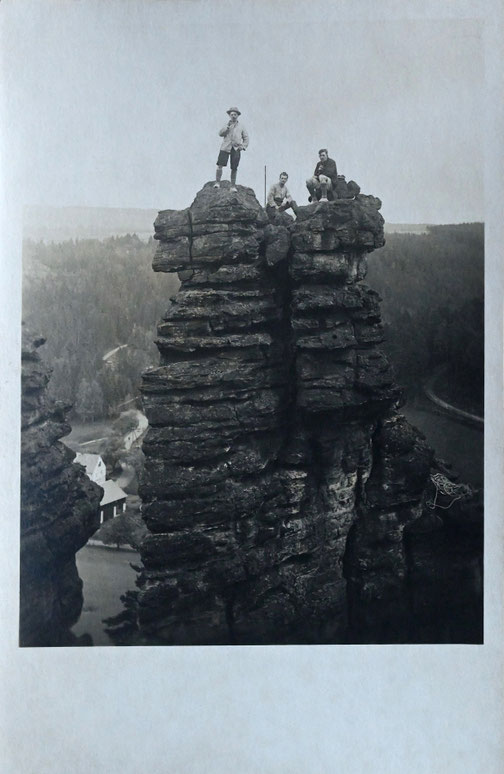 Kletterer auf dem Hauptwiesenstein, privates Foto von 1926