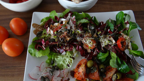 Raw Salad - Gesund in den Frühling starten - fairani
