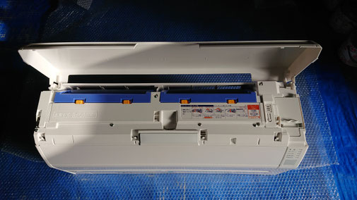 お掃除機能付きエアコン