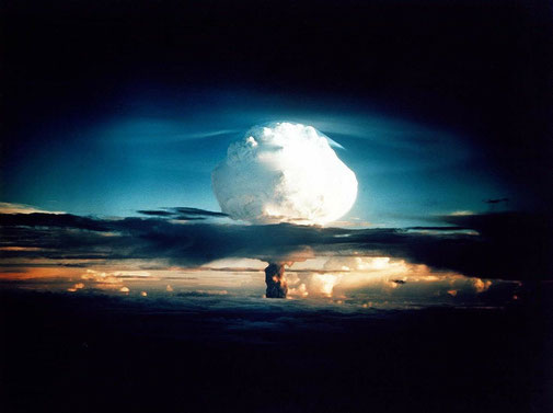 Source: https://pixabay.com/photos/hydrogen-bomb-atomic-bomb-63146/