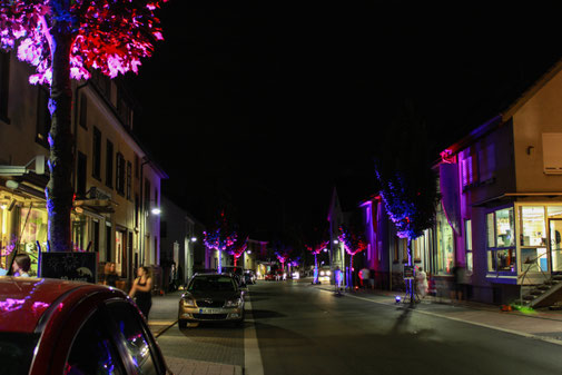 Einkaufsstraße B10 Wilferdingen