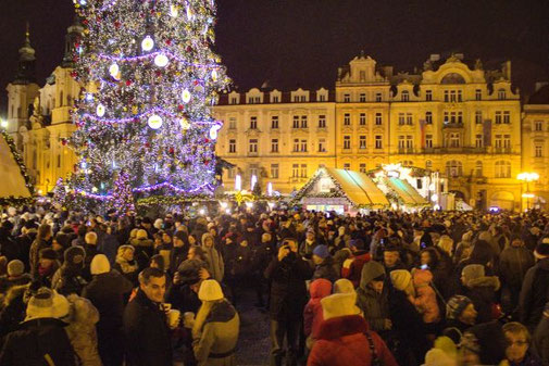 Weihnachtsmarkt, Prag, Tschechien, Altstädter Ring, Die Traumreiser