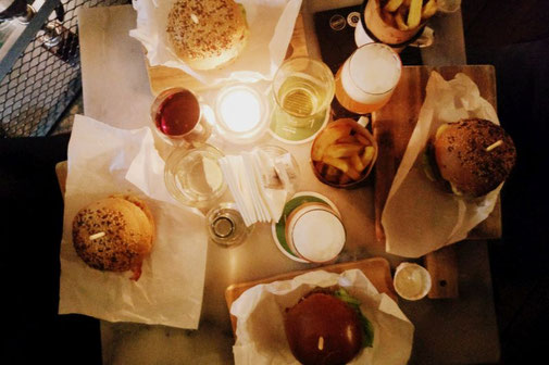 Ter Marsch, Burger, Bier, Rotterdam, Niederlande, Die Traumreiser